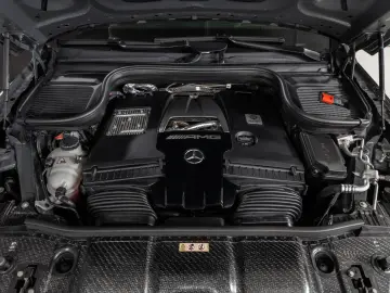 GLE 63S 4M Coupé Multibeam Distro Pano HUD NP211