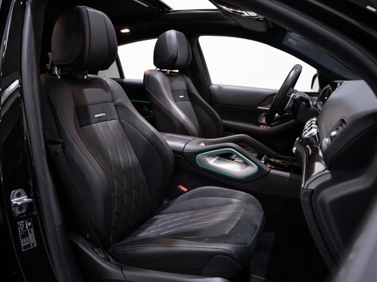 GLE 63 AMG S 4M PANO TRITTBR. NIGHT CARBON PERFO