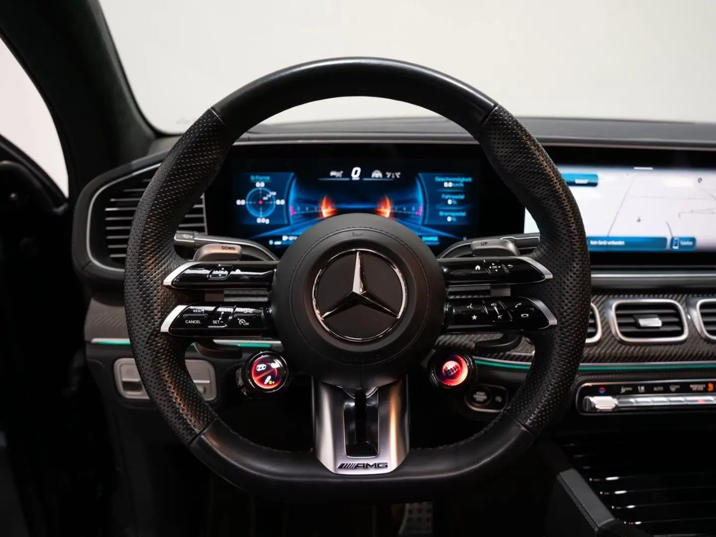 GLE 63 AMG S 4M PANO TRITTBR. NIGHT CARBON PERFO