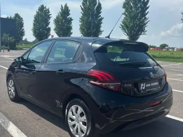 Peugeot 208 1.2 VTi Active