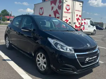 Peugeot 208 1.2 VTi Active