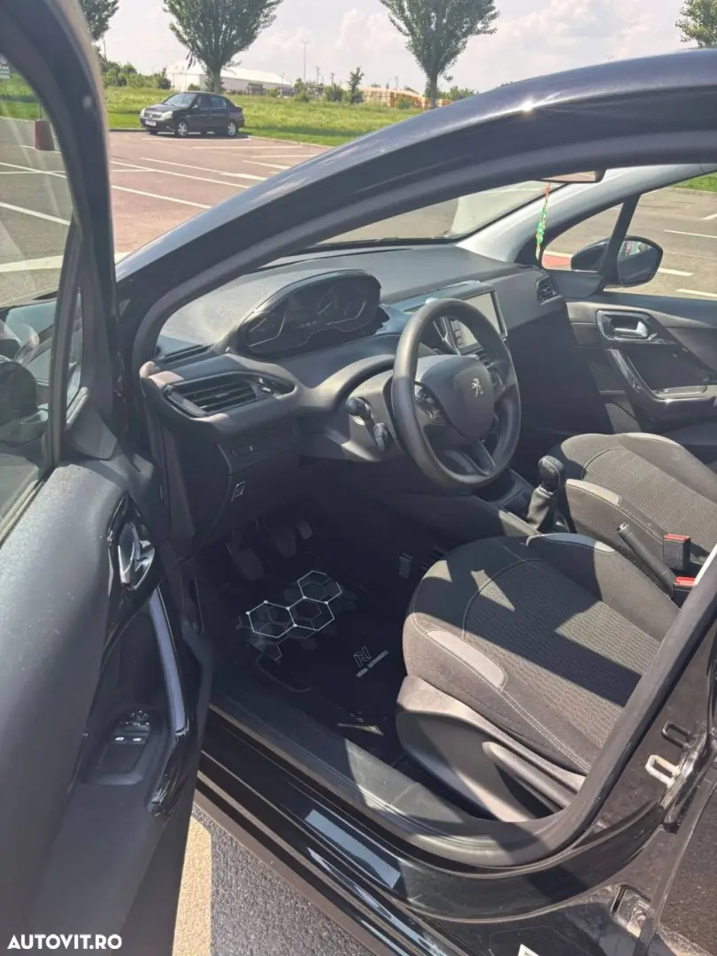 Peugeot 208 1.2 VTi Active