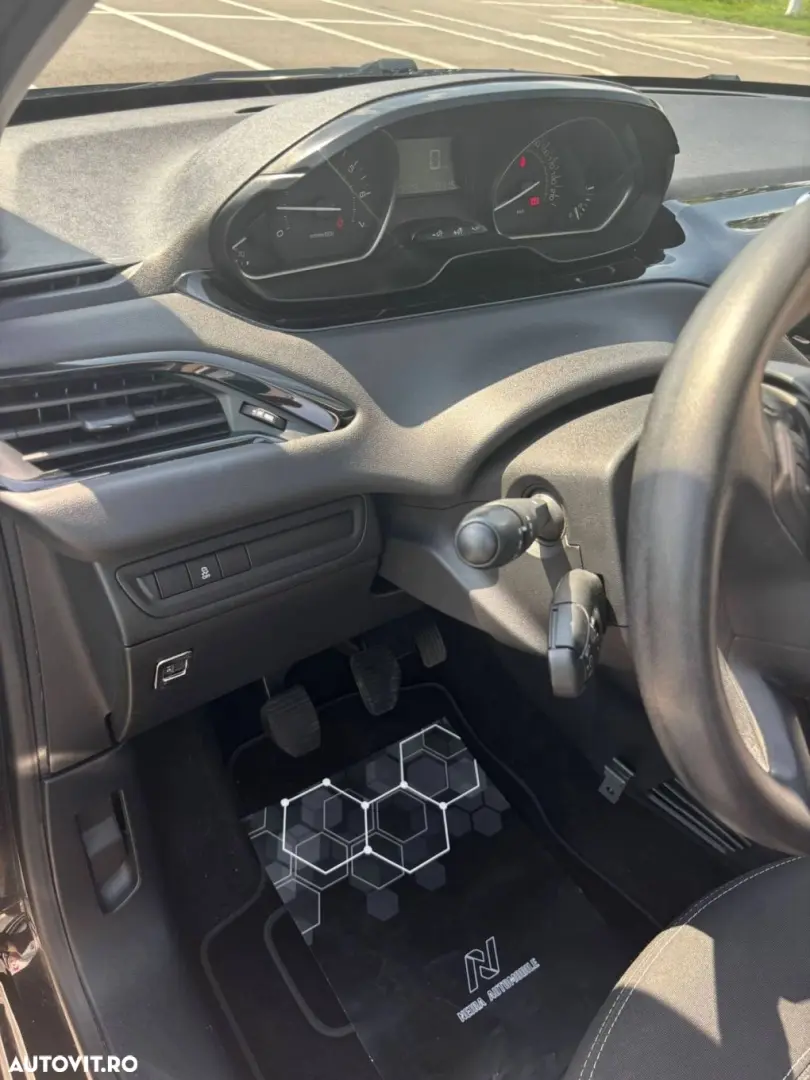 Peugeot 208 1.2 VTi Active