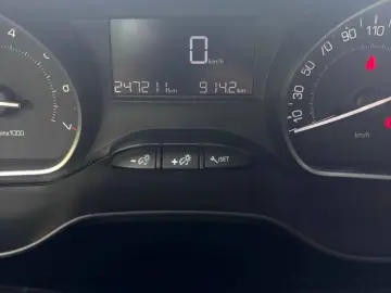 Peugeot 208 1.2 VTi Active