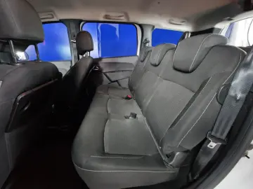 DACIA LODGY 1.5DCI BLUE DCI LAUREAT 7 LOCURI