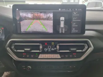 X3 M40d PANO AHK LED KAMERA LEDER HIFI DAB KESSY