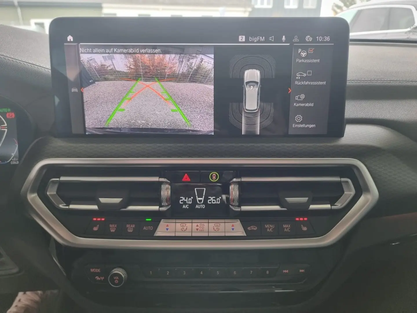 X3 M40d PANO AHK LED KAMERA LEDER HIFI DAB KESSY