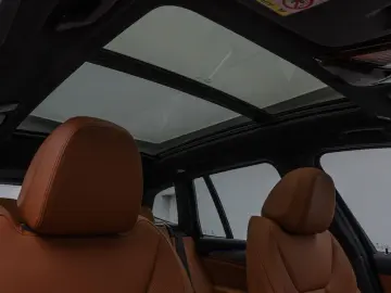 X3 xD30d M Sport Panoram Kamera DAB HiFi AHK 21