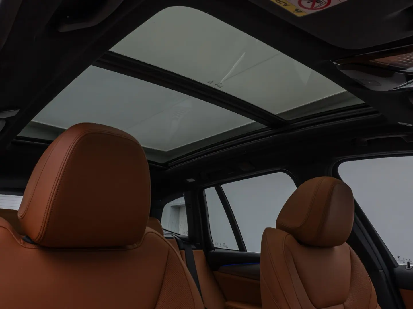 X3 xD30d M Sport Panoram Kamera DAB HiFi AHK 21