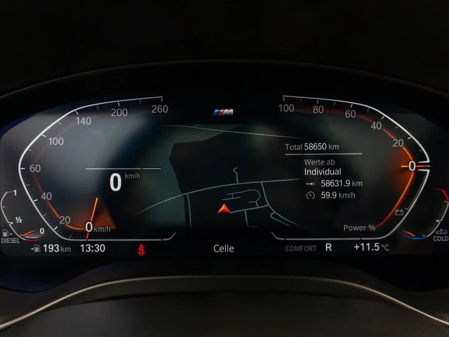 X3 xD30d M Sport Panoram Kamera DAB HiFi AHK 21