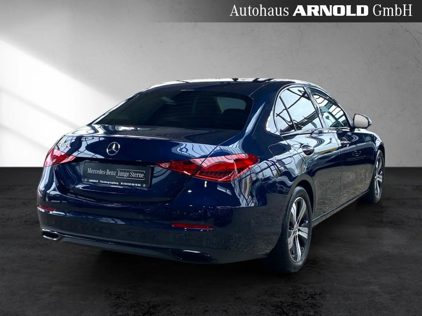 C 200 d Avantgarde Night Distr Pano HUD 360  AHK