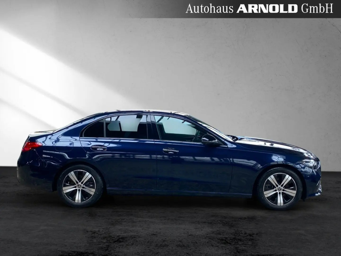 C 200 d Avantgarde Night Distr Pano HUD 360  AHK