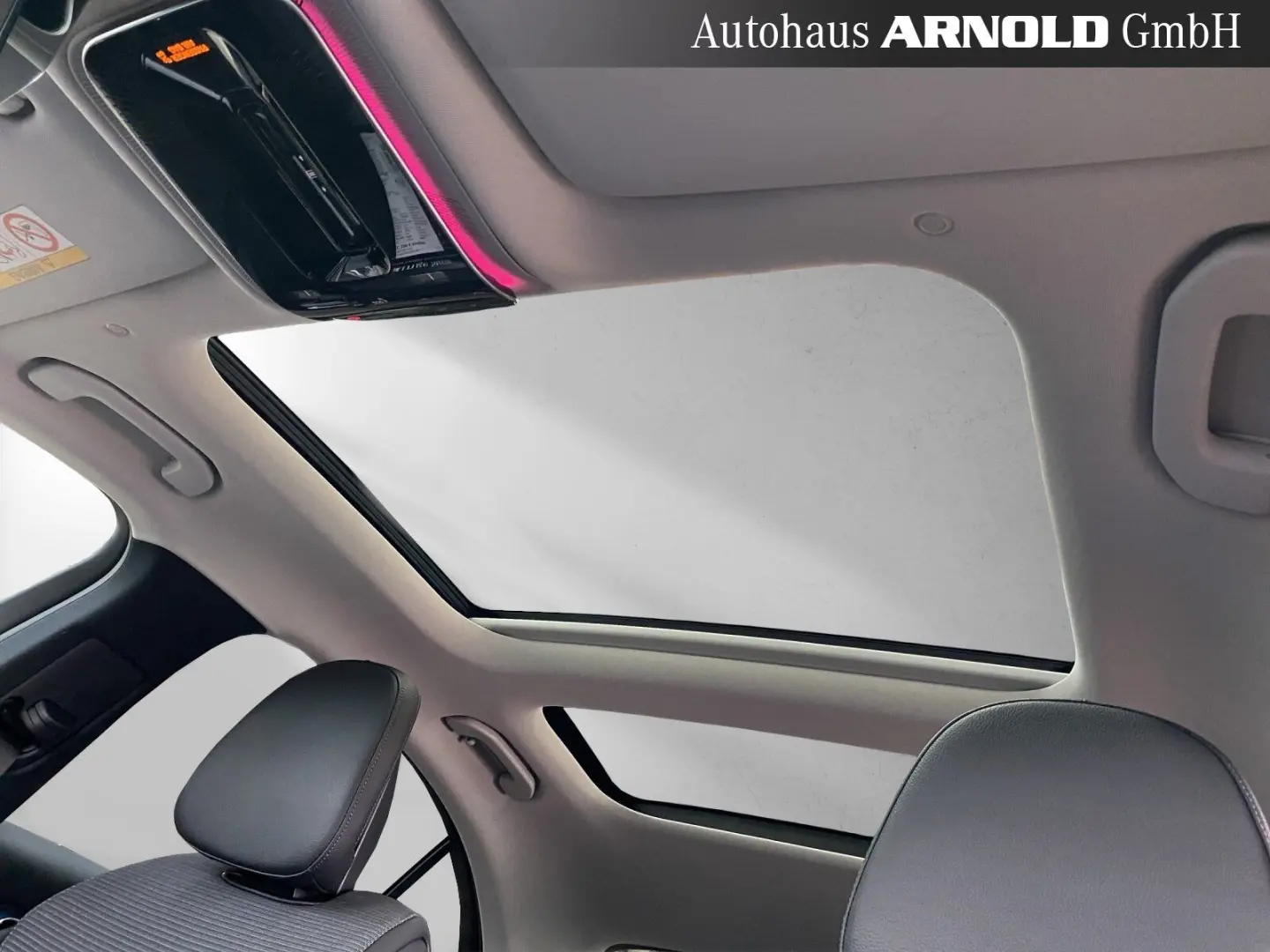 C 200 d Avantgarde Night Distr Pano HUD 360  AHK