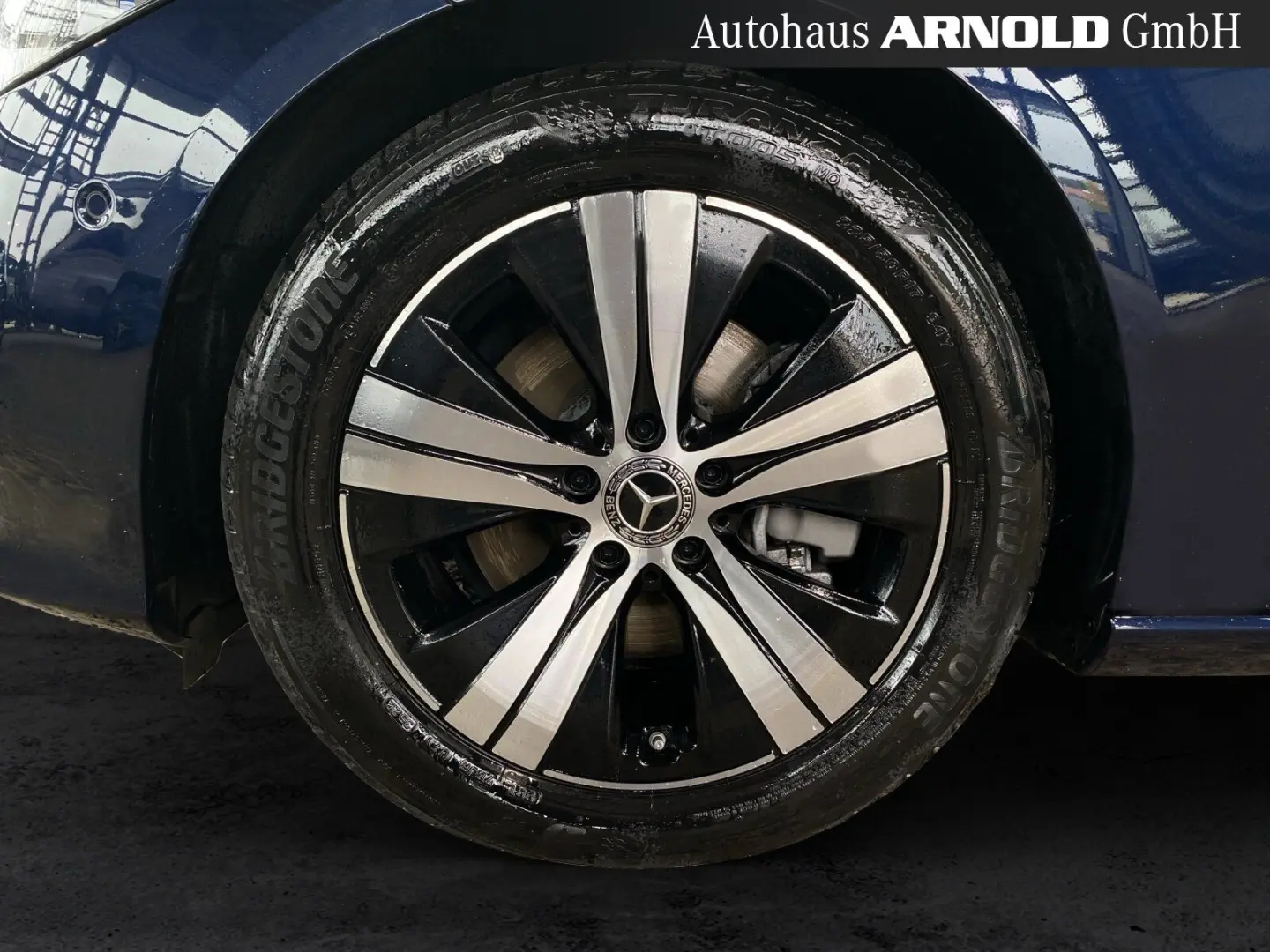 C 200 d Avantgarde Night Distr Pano HUD 360  AHK