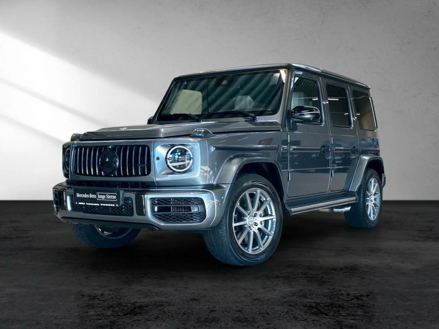 Mercedes-AMG G 63 SUPERIOR Distr Standh 360  SHD