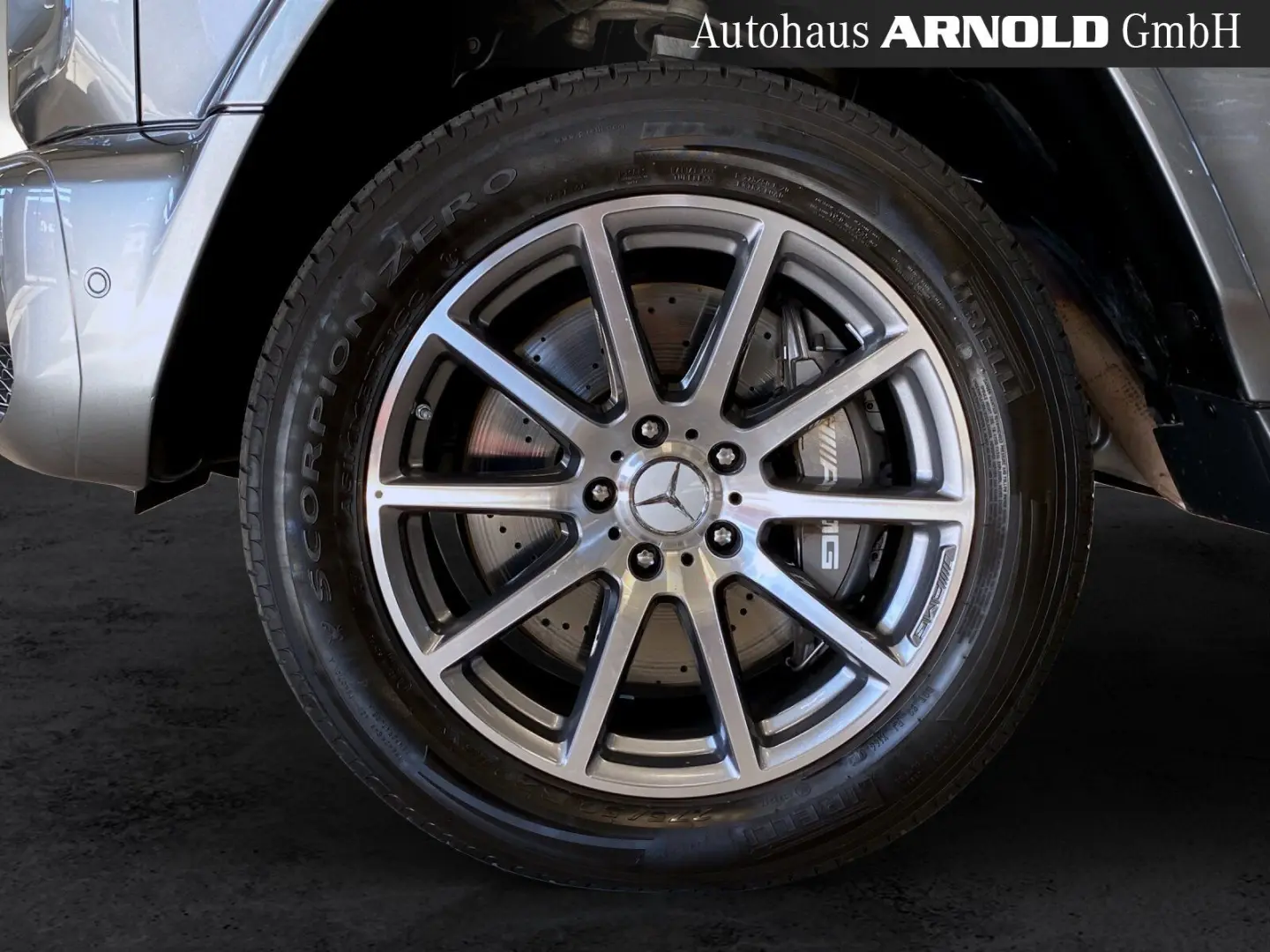 Mercedes-AMG G 63 SUPERIOR Distr Standh 360  SHD