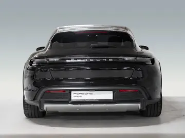 Taycan 4 Cross Turismo