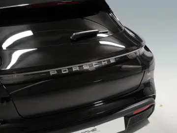 Taycan 4 Cross Turismo