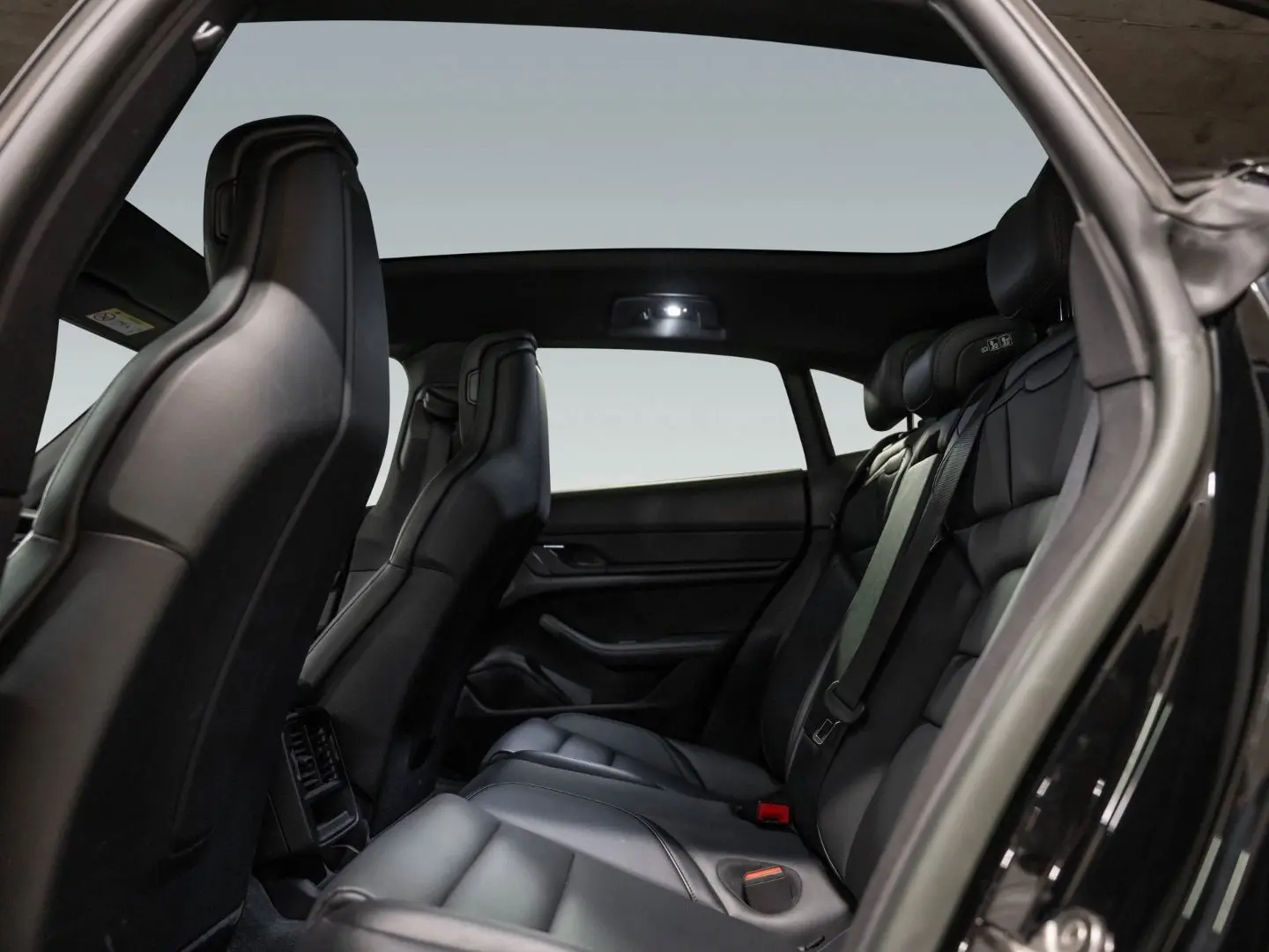 Taycan 4 Cross Turismo