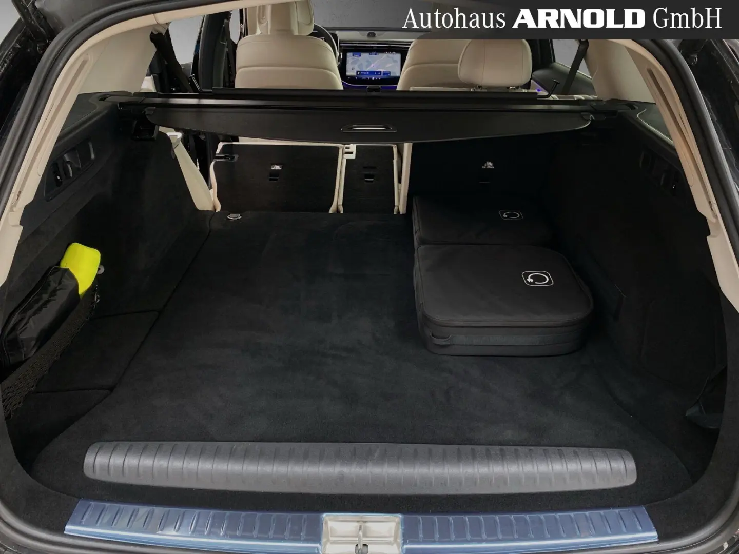 E 300 T de 4M All-Terrain Dist Pano HUD SUPERSCR