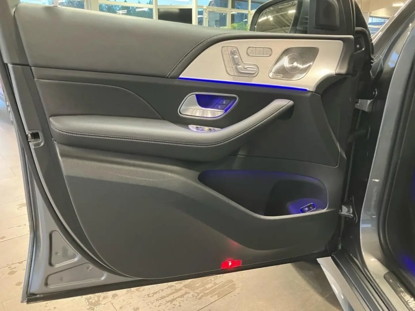 GLE 450 d 4M AMG PANO HuD DISTRONIC AIRMATIC AHK