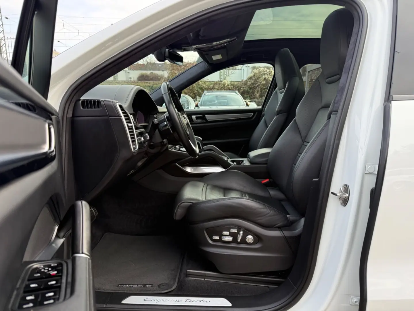 Cayenne Coupe Turbo EXCKLUSIVE APPROVED LUFT AHK