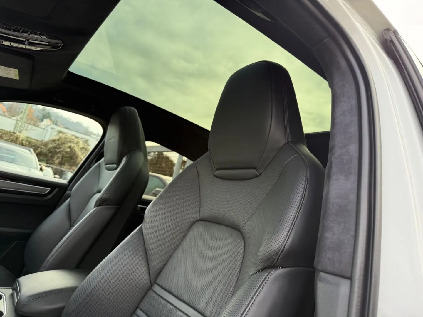 Cayenne Coupe Turbo EXCKLUSIVE APPROVED LUFT AHK