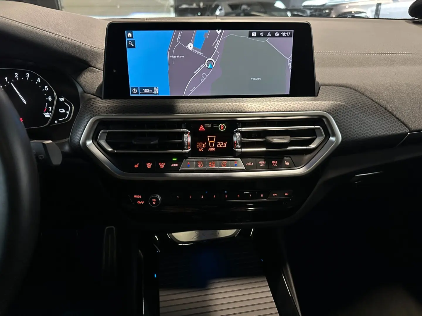 X3 xDrive 30e M Sport HUD PANO ACC Laser AHK HK