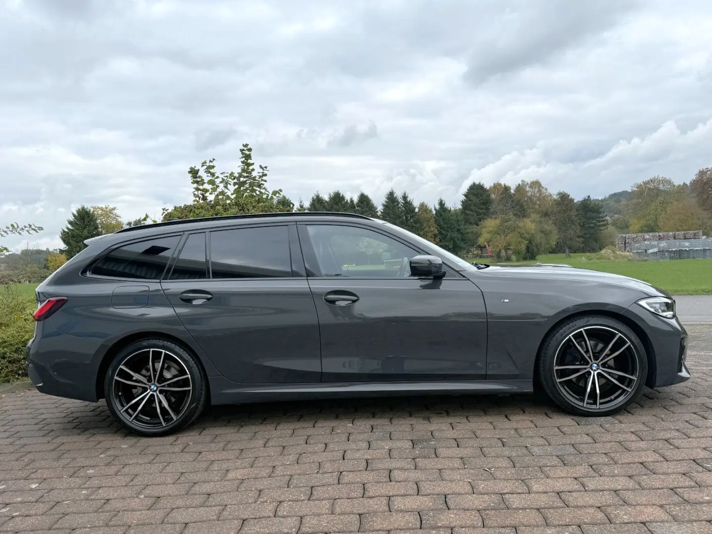 320d xDrive Touring M Sport AHK Laser ACC 19