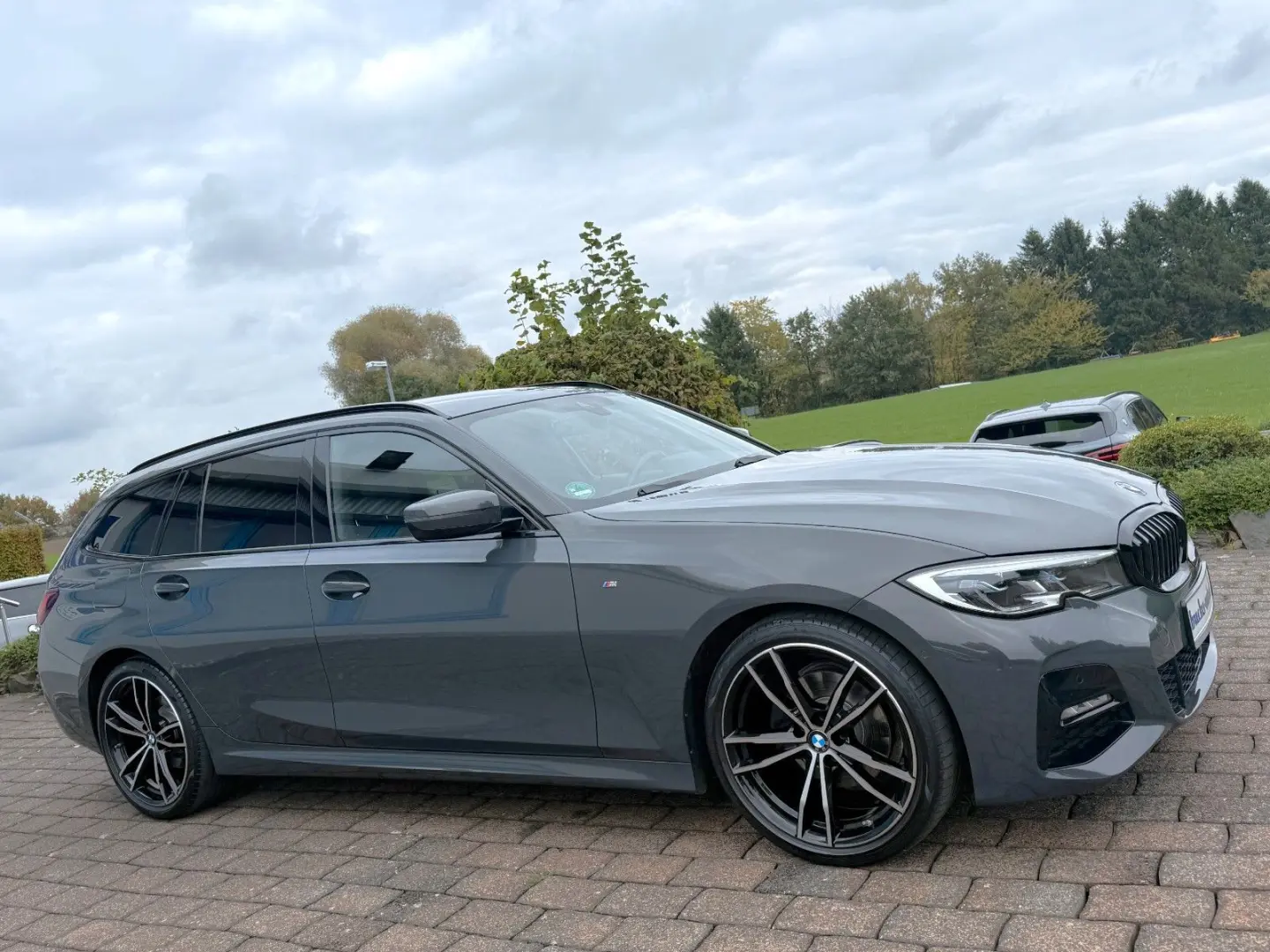 320d xDrive Touring M Sport AHK Laser ACC 19