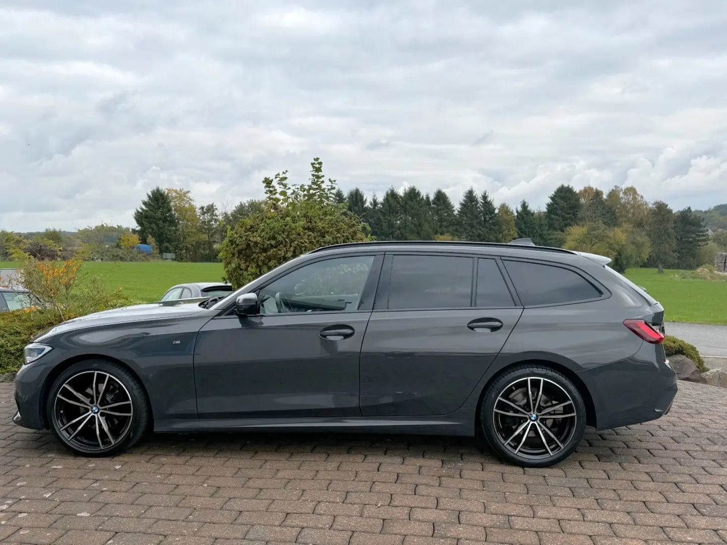320d xDrive Touring M Sport AHK Laser ACC 19