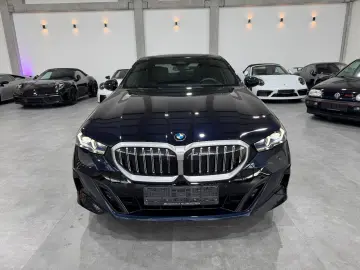 520 i M Sport Carbon HUD H&K Shadow 360  Memory