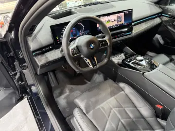 520 i M Sport Carbon HUD H&K Shadow 360  Memory