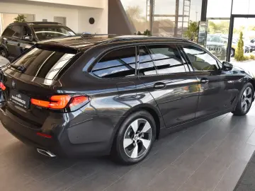 520d Touring xDrive Aut. LED~RFK~HUD~DAB~LiveC.