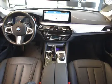 520d Touring xDrive Aut. LED~RFK~HUD~DAB~LiveC.