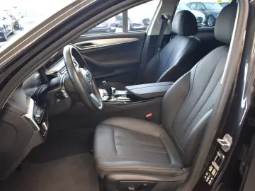 520d Touring xDrive Aut. LED~RFK~HUD~DAB~LiveC.