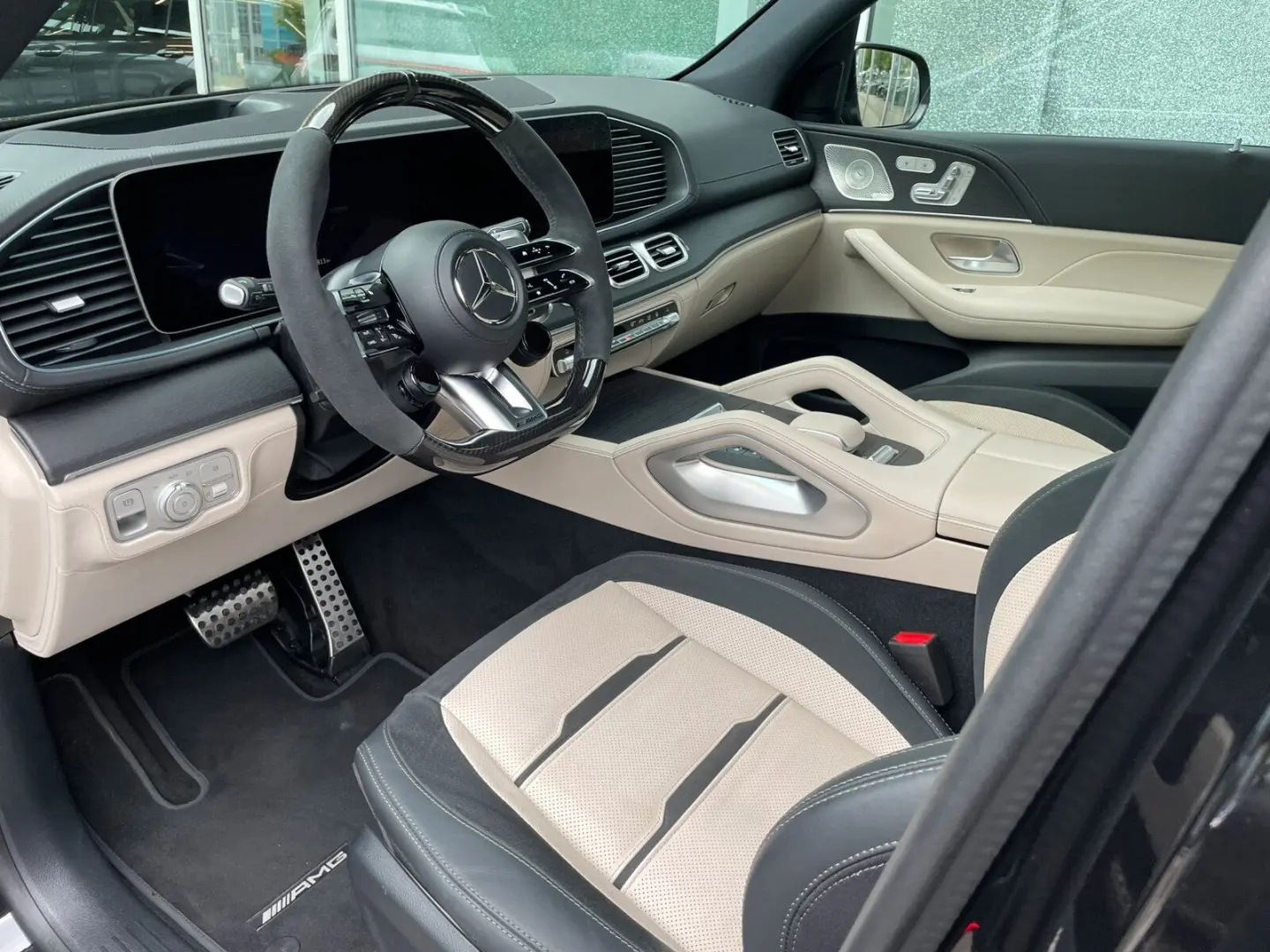 Mercedes-AMG GLE 63 S 4M   PANO STANDHEIZUNG
