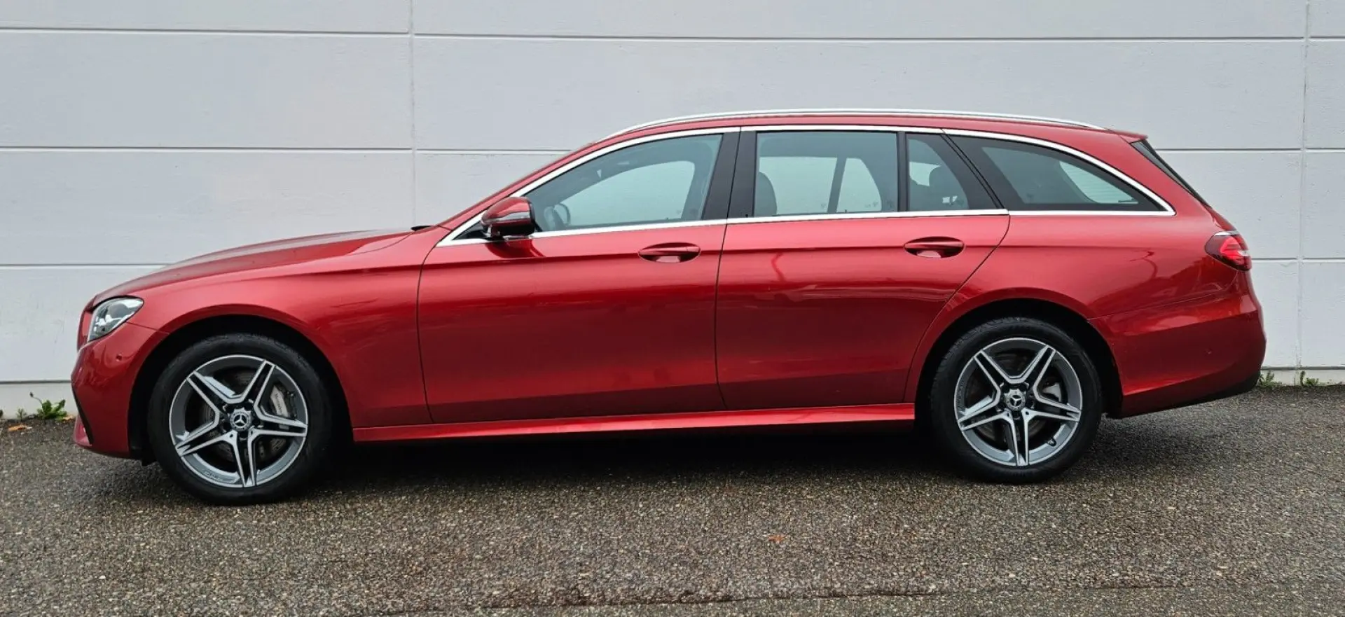 E 300de 4M AMG LINE WIDE 360 MBEAM AHK AMBIENTE