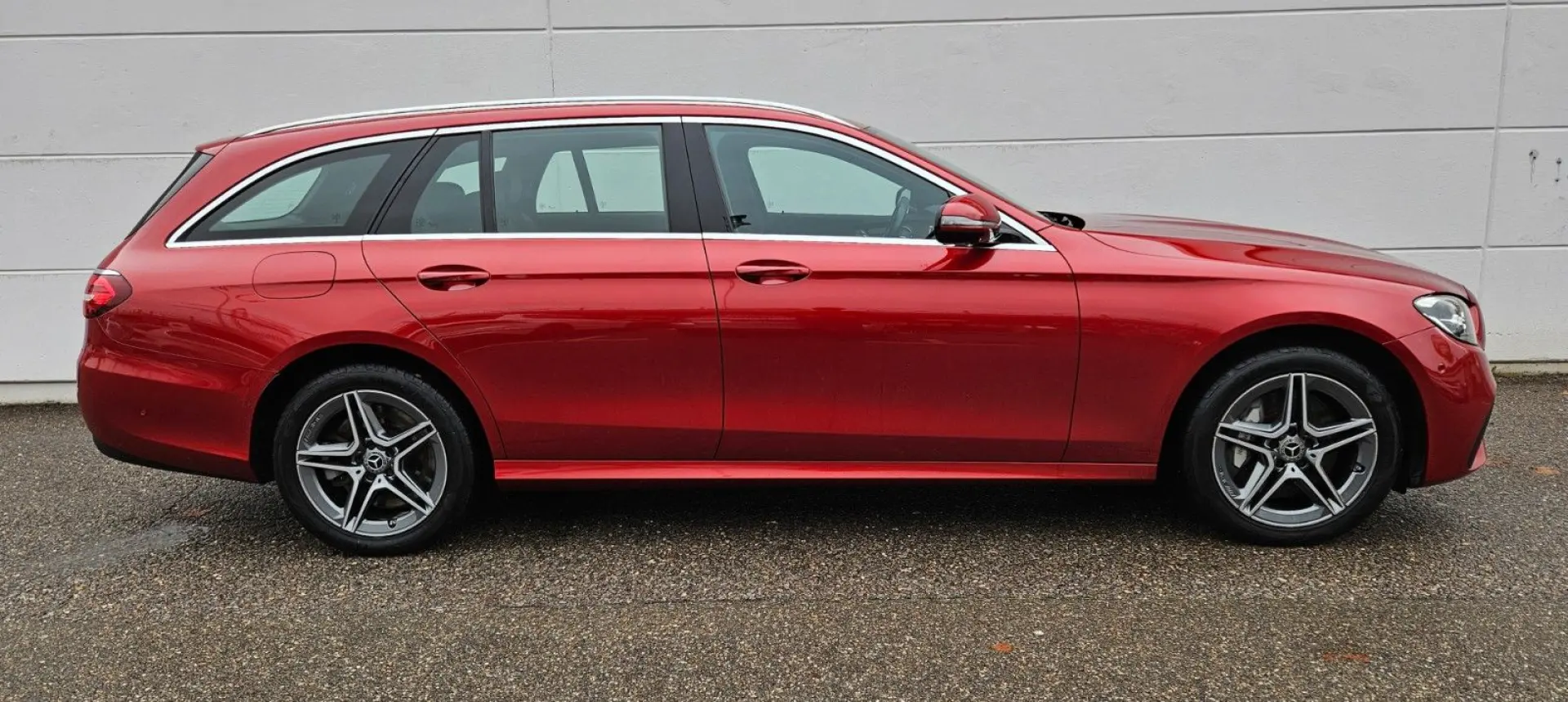 E 300de 4M AMG LINE WIDE 360 MBEAM AHK AMBIENTE