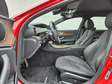 E 300de 4M AMG LINE WIDE 360 MBEAM AHK AMBIENTE