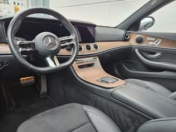 E 300de 4M AMG LINE WIDE 360 MBEAM AHK AMBIENTE