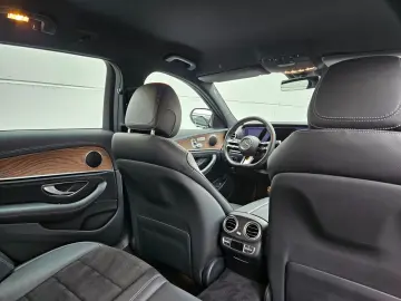 E 300de 4M AMG LINE WIDE 360 MBEAM AHK AMBIENTE