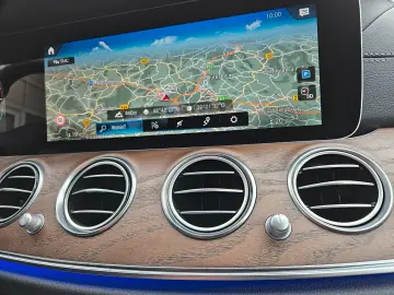 E 300de 4M AMG LINE WIDE 360 MBEAM AHK AMBIENTE