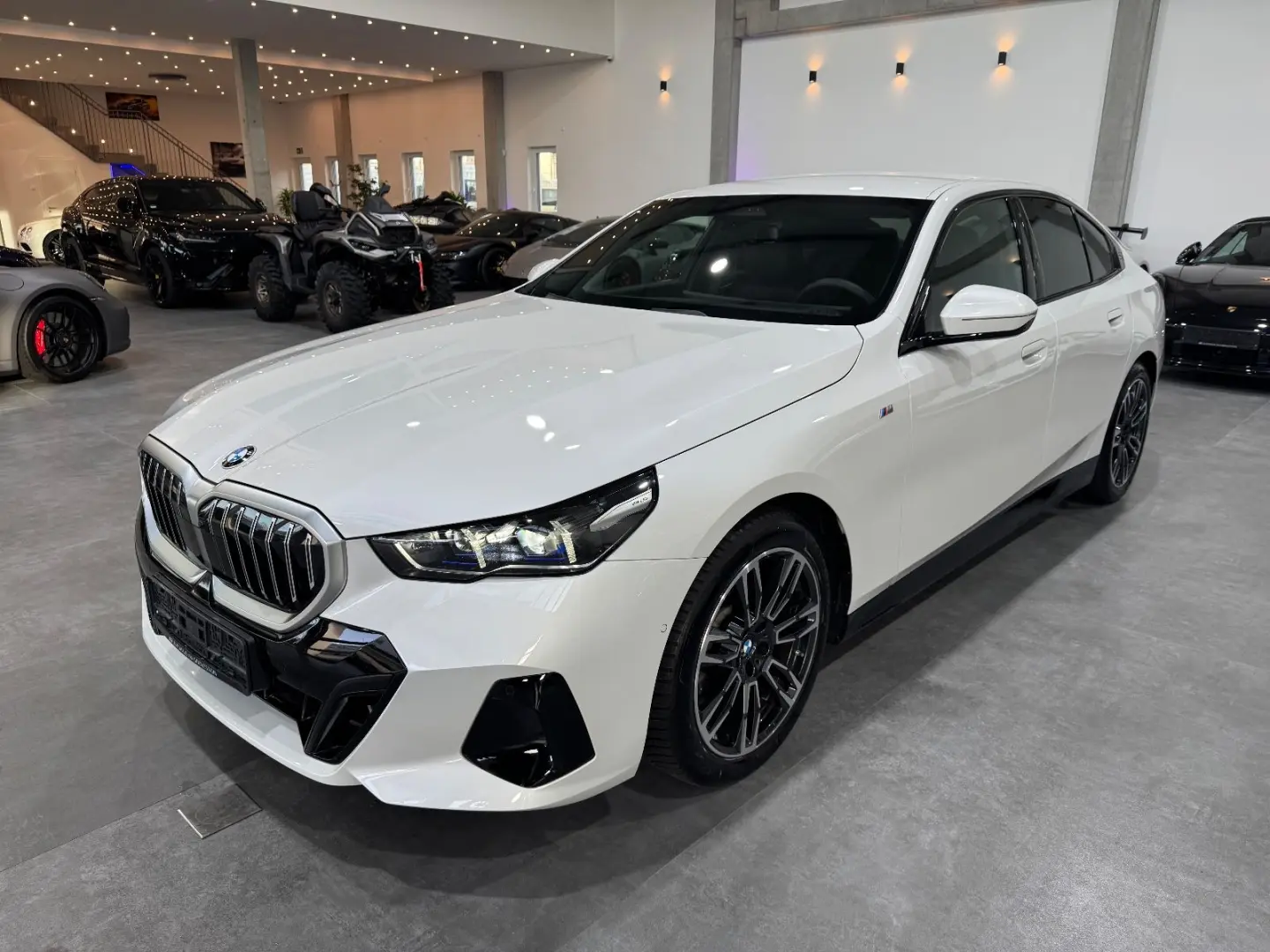 520 i M Sport Carbon Memory H&K HUD  Live Cockpi