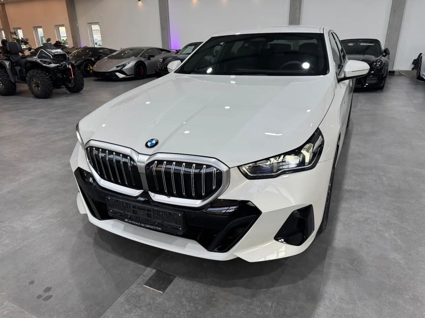 520 i M Sport Carbon Memory H&K HUD  Live Cockpi