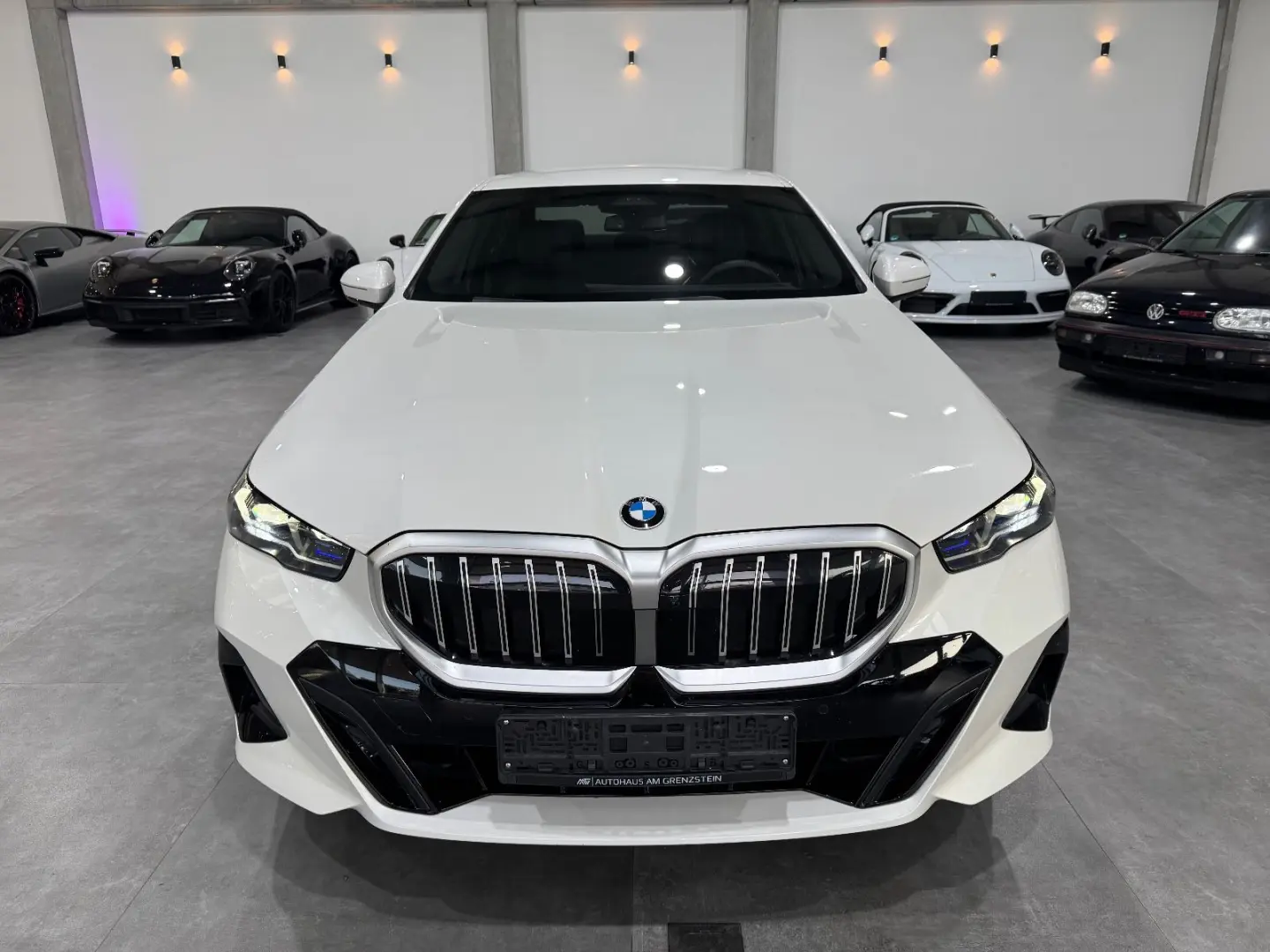 520 i M Sport Carbon Memory H&K HUD  Live Cockpi