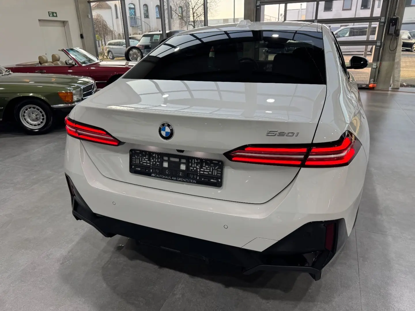 520 i M Sport Carbon Memory H&K HUD  Live Cockpi