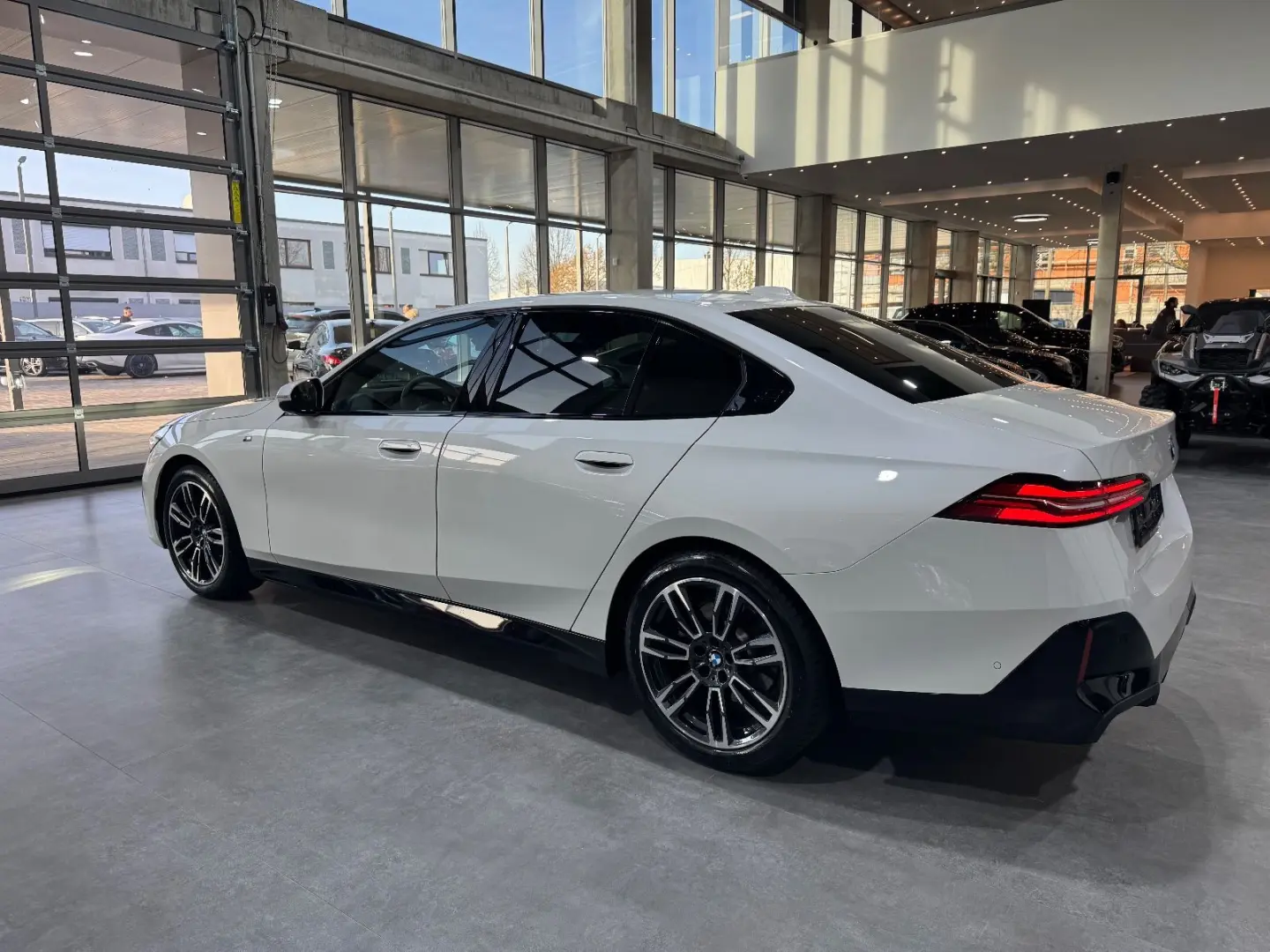 520 i M Sport Carbon Memory H&K HUD  Live Cockpi