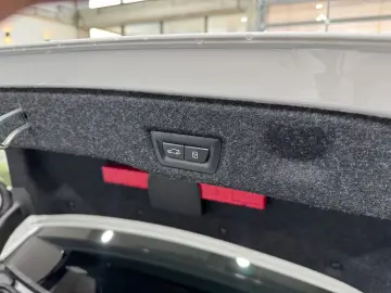 520 i M Sport Carbon Memory H&K HUD  Live Cockpi