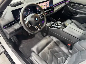 520 i M Sport Carbon Memory H&K HUD  Live Cockpi